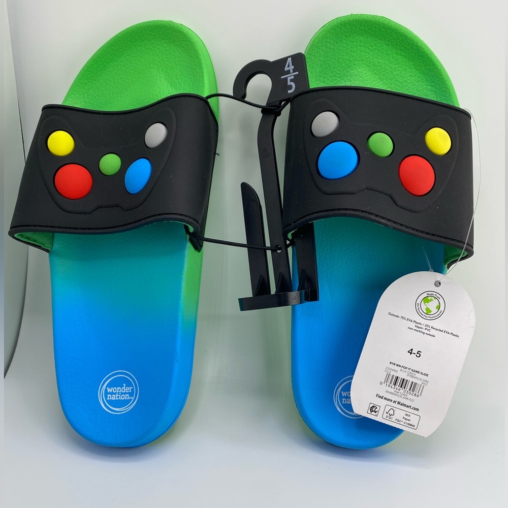 Adorable Fun & Sensory Beach/Pool Sandals: Size: 4-5